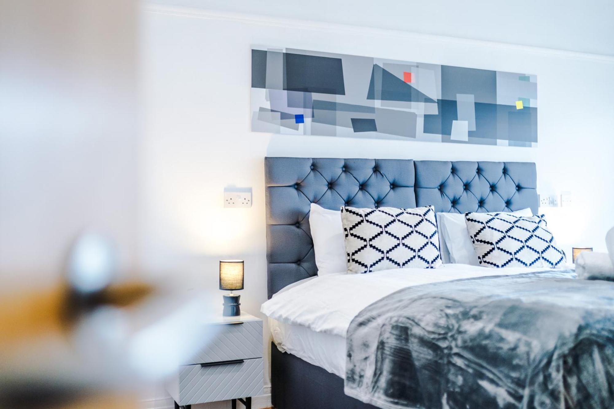 Apartment By Staycay - *